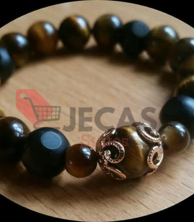 BRACELET .