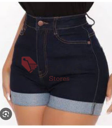 FEMALE JEANS WEARS . Bum Short