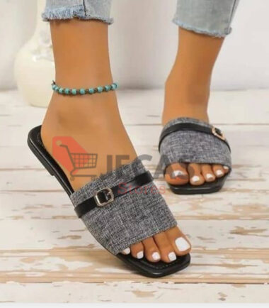 FLAT CASUAL SLIPPERS