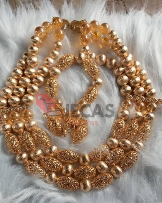 GOLD BEADS SET